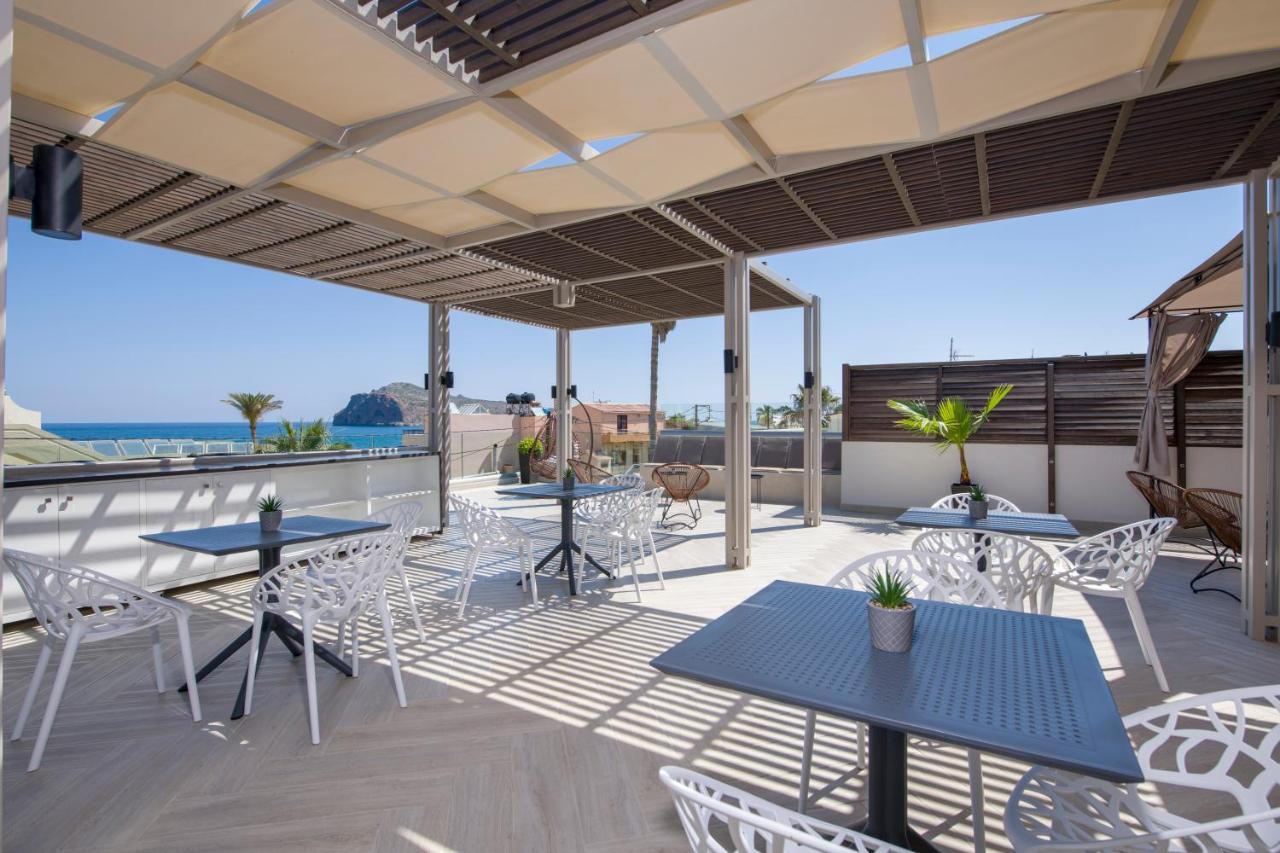 Agia Marina Xsuites Hotel מראה חיצוני תמונה