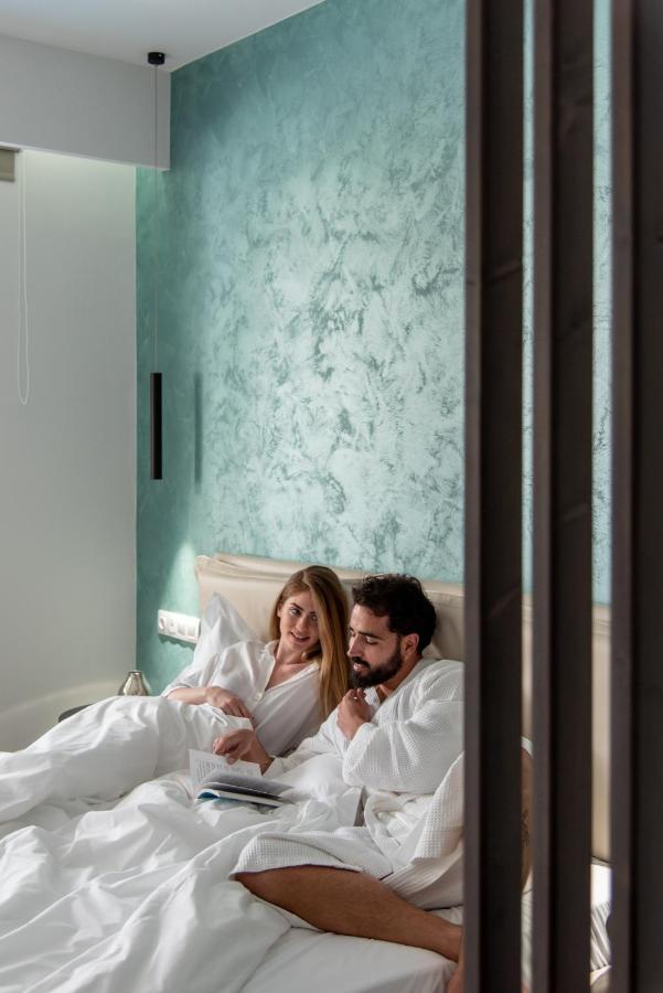 Agia Marina Xsuites Hotel מראה חיצוני תמונה